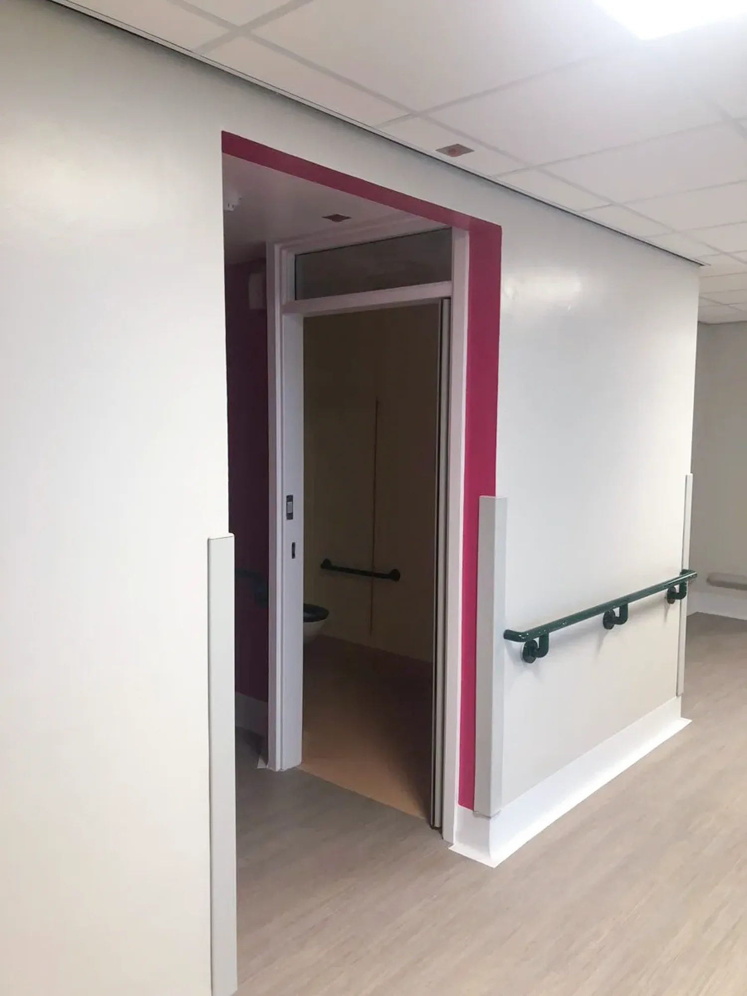 Jarvale-Construction-Sheffield-Teaching-Hospitals-NHS-Trust-Project-3 Internal hospital refurbishment supporting patient care facilities in Sheffield