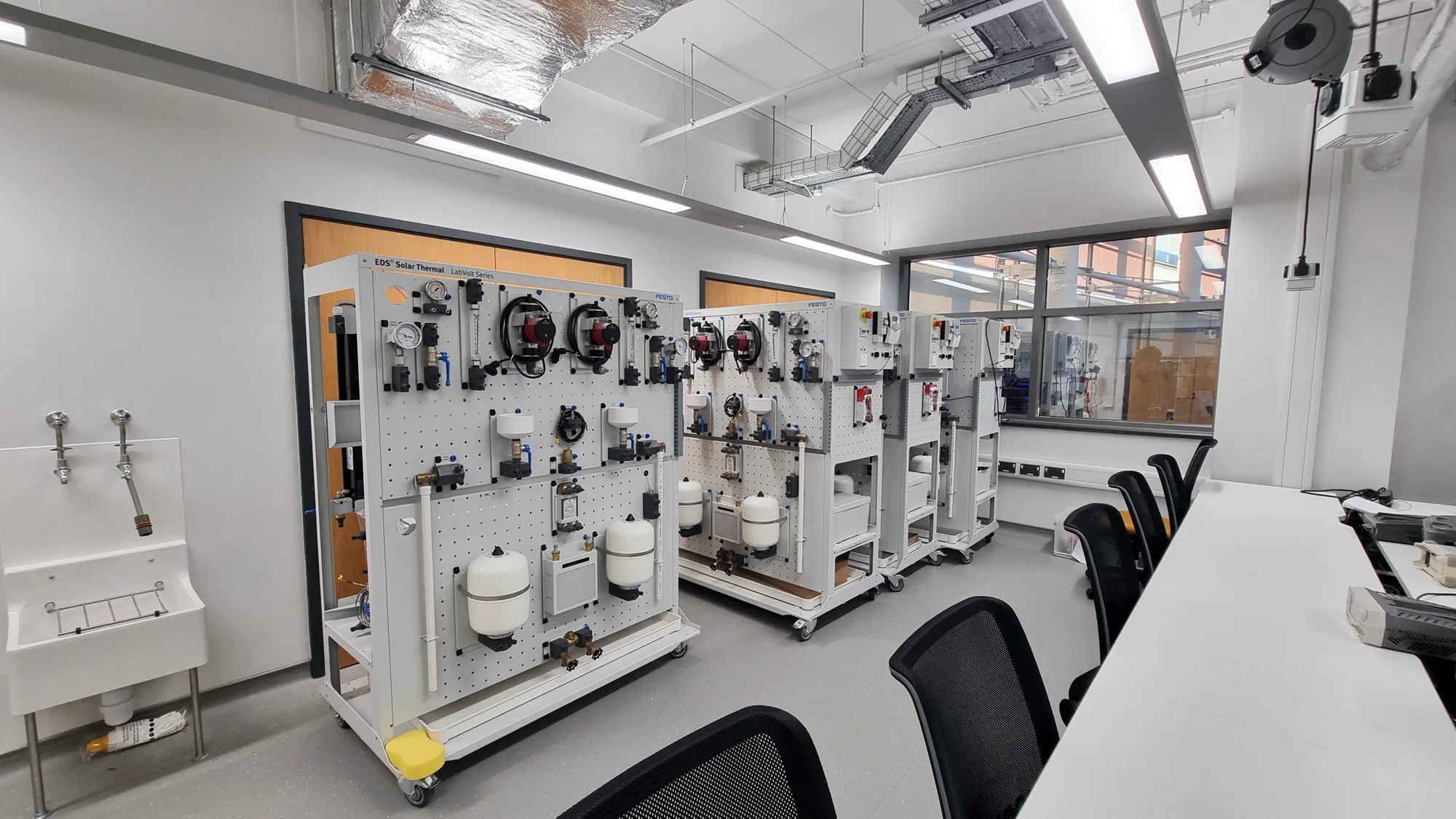 Jarvale-Construction-Doncaster-College-Group-DNCG-IoT-Roof-Project-13 Completed specialist engineering training lab refurbishment