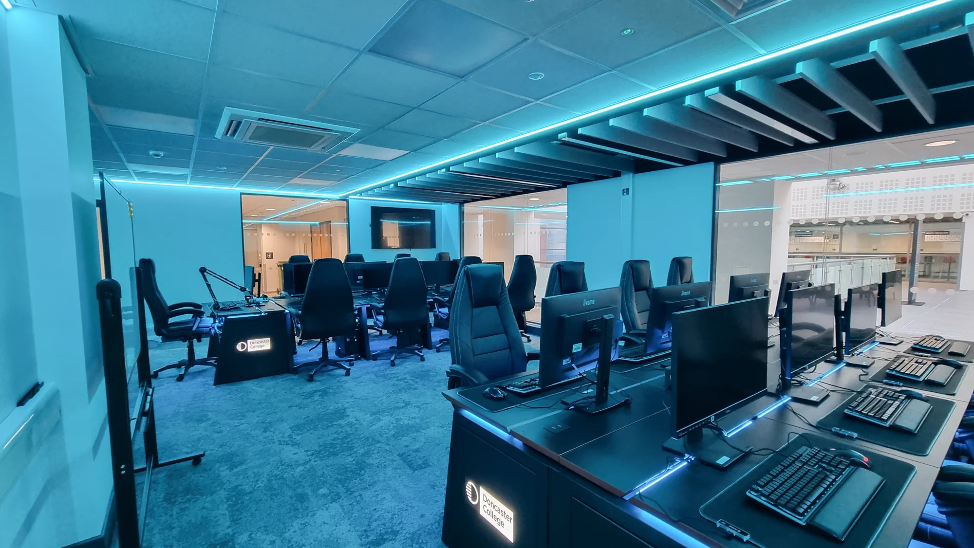 Jarvale-Construction-Doncaster-College-Group-DNCG-IoT-Roof-Project-8 Computer training room completed for Institute of Technology