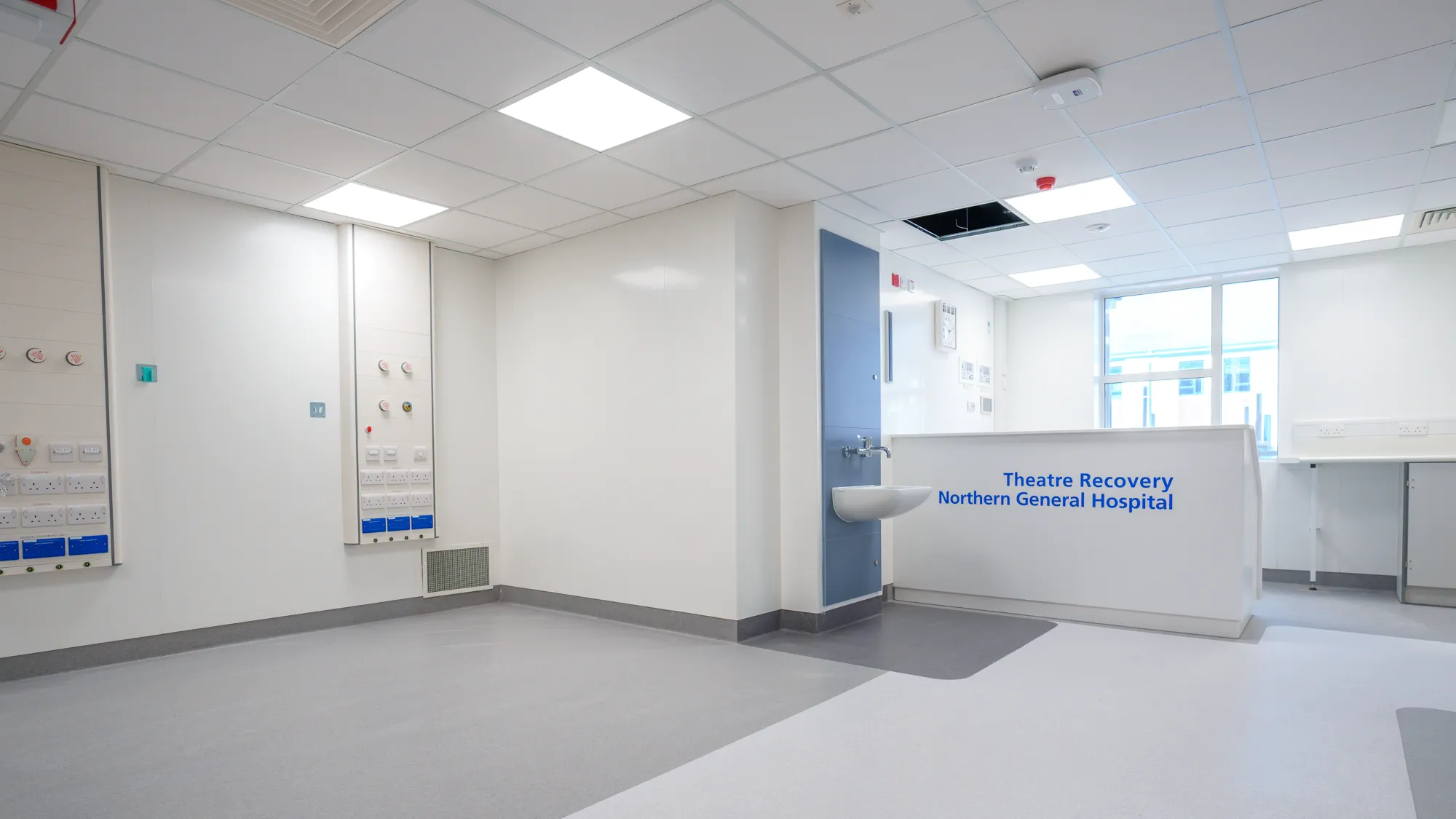 Jarvale-Construction-Northern-General-Hospital-Chesterman-Operating-Theatres-Sheffield-3 Hospital operating theatre refurbishment completed by Jarvale Construction