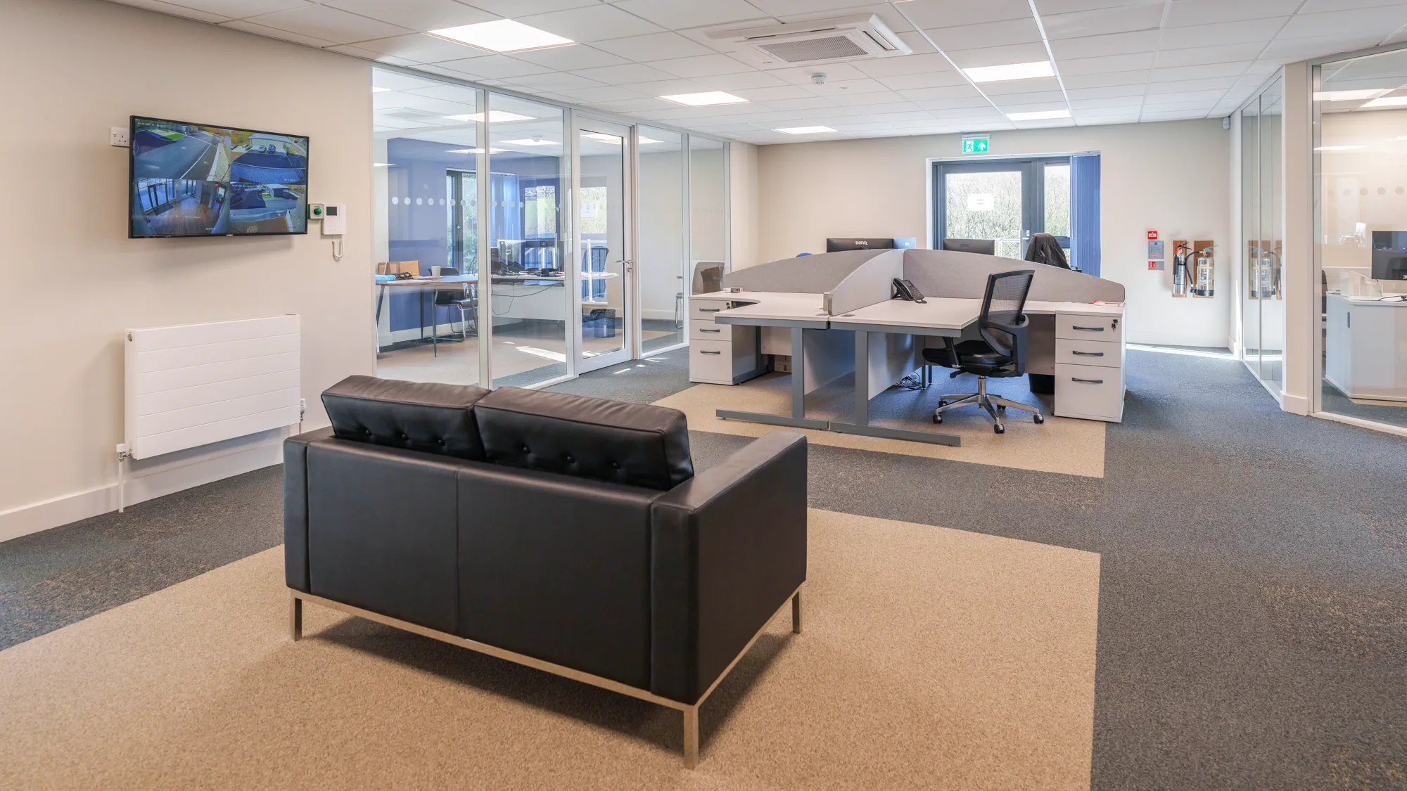 Jarvale-Construction-Specialists-Constractors-3 Modern office facilities within Jarvale Construction Ltd headquarters